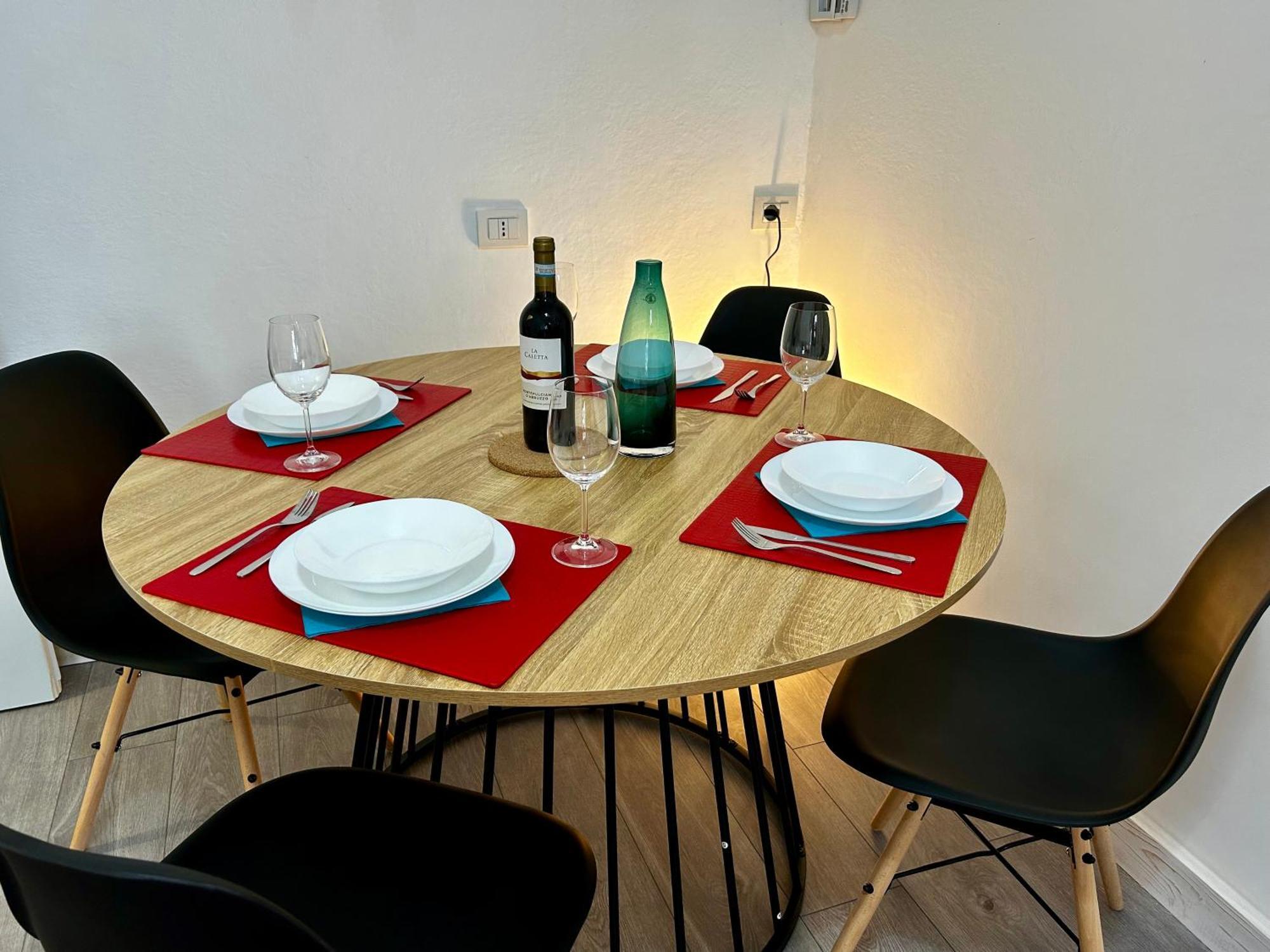Luxury Allo Apartment In Center Of Udine Exteriör bild