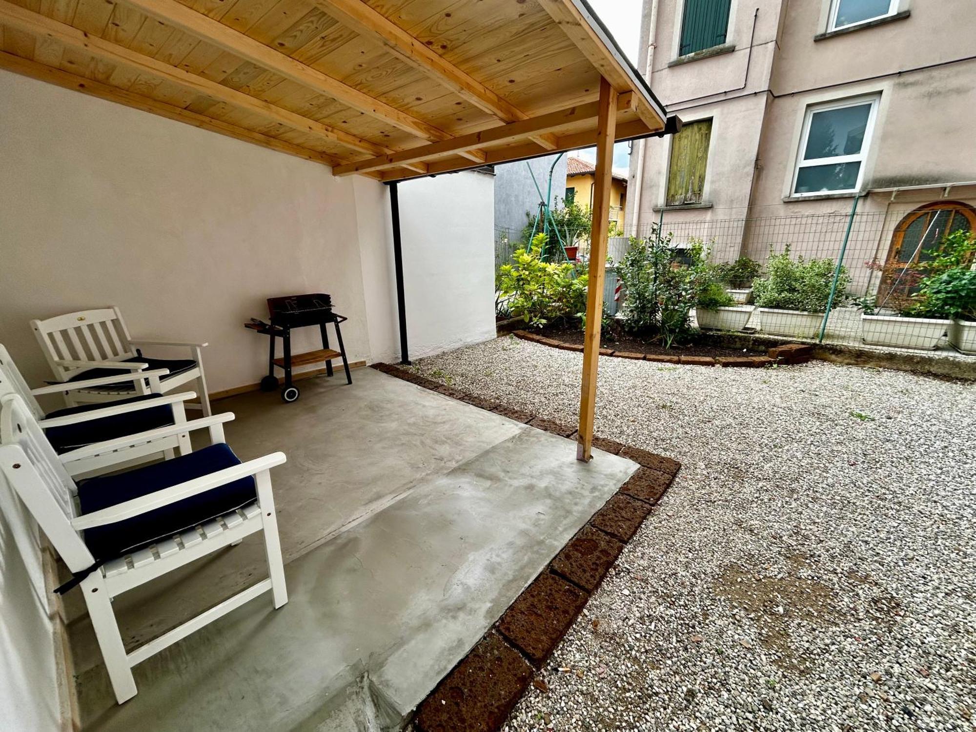 Luxury Allo Apartment In Center Of Udine Exteriör bild
